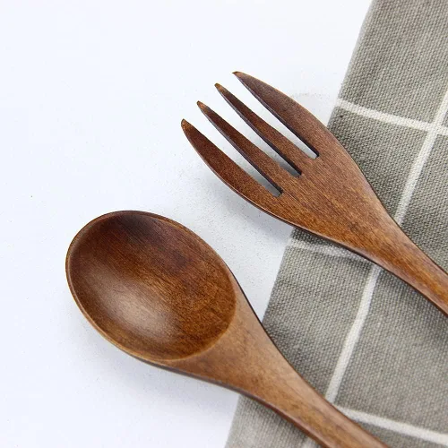 Vista 8 de Juego de cubiertos de madera portátiles para viajes y campamento, juego de 4 piezas con cuchara de madera reutilizable, tenedor, cuchillo y palillos