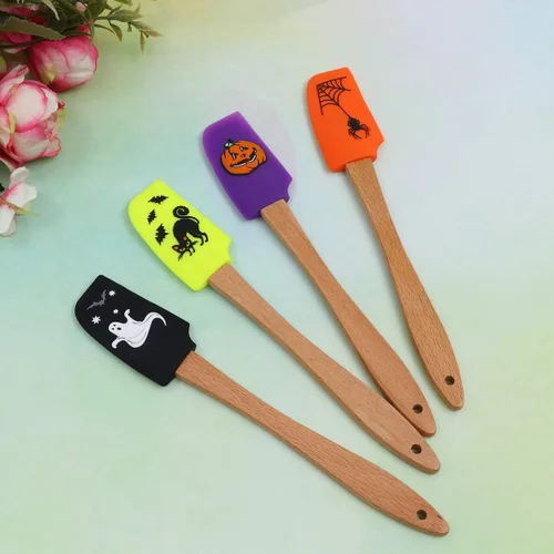 Vista 6 de Hemoton 4 piezas de espátula de silicona con mango de madera de Halloween, utensilios de cocina para hornear para panadería casera