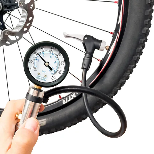 Vista 2 de CycloSpirit Medidor universal de inflado de neumáticos de bicicleta con tipo de válvula de selección automática - Herramienta de compresor de aire