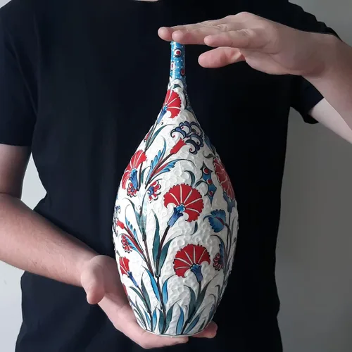 Vista 4 de Handmade Ceramic Teardrop Vase, 12 inches