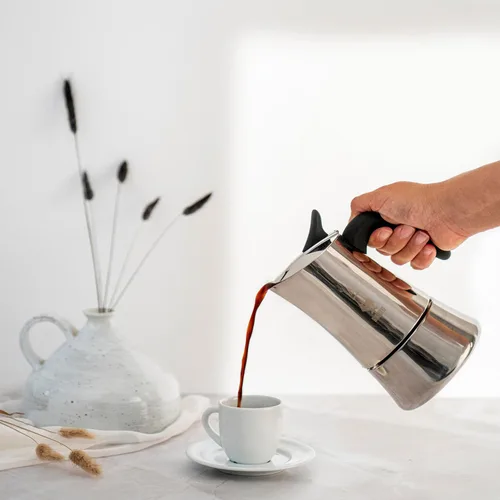 Vista 6 de Bialetti Moon Exclusive - Olla Moka de acero inoxidable de inducción, cafetera de estufa para espresso, cafetera italiana, 4 tomas de café expreso