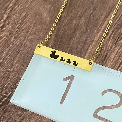 Vista 6 de Mama Duck with Ducklings Jewelry for Women, Mother's Horizontal Bar Necklace, Silver, Rose Gold or Yellow Gold in 16, 18, or 20 inch