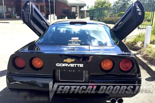 Vista 3 de Vertical Doors ® - Kit de conversión de puerta vertical Lambo para Chevrolet Corvette C-4 1984-1996 (VDCCHEVYCORC48496)