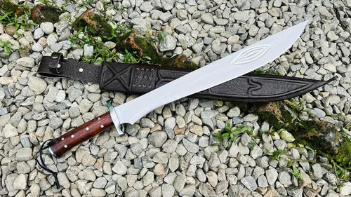 Vista 6 de Machete artesanal de 20" - Nepal forjado a mano - Espada de hoja de espiga completa - Acero de alto carbono - Mango de madera rosa con protector