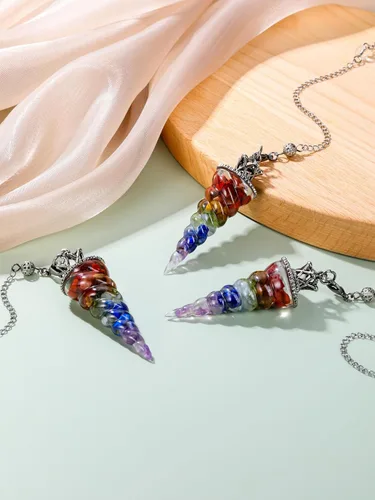 Vista 4 de Jovivi Péndulos naturales de cristal de 7 chakras para radiestesia de adivinación, corona de cono de espiral, péndulo puntiagudo con cadena, piedras