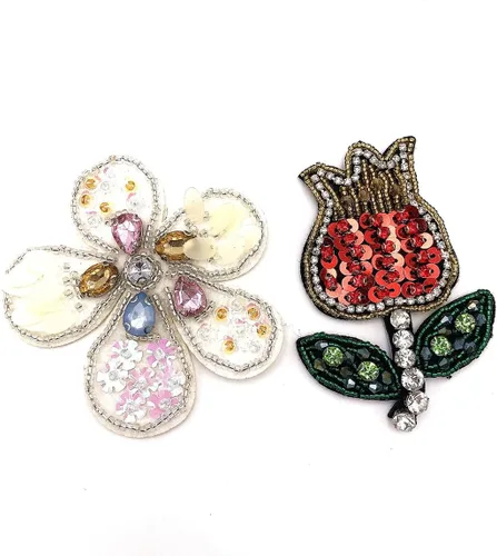 Vista 16 de 5 piezas de parches de cuentas de libélula con diamantes de imitación para coser parche de lentejuelas hecho a mano con cuentas de insectos