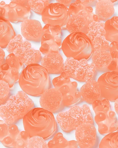 Vista 6 de Sugarfina Sparkling Rosé Bears - Cubo de caramelo pequeño, ositos de goma, 3.0 onzas, 6