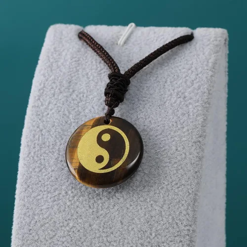 Vista 5 de Collar con colgante de símbolo taoísta de Tai Chi Yin Yang, cadena de amistad, regalo para mujeres y hombres, joyería de amuleto, Cristal, Sin tipo