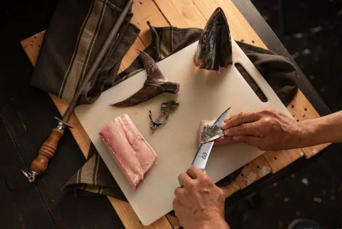 Vista 5 de Regalia Cuchillo de deshuesado/de filetear: cuchillo profesional japonés de 6 pulgadas, afilado como una navaja AUS10, de acero inoxidable Damasco