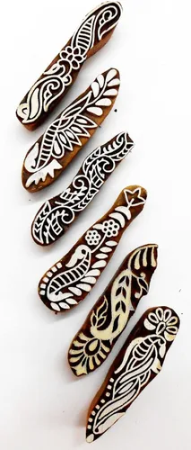 Vista 2 de CraftsofIndia® - Sellos de madera con estampado de henna mehendi con diseño de bordes (6 unidades)