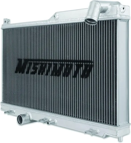 Vista 8 de Mishimoto Radiador de aluminio de rendimiento universal, 25.51 "x 16.3" x 2.55