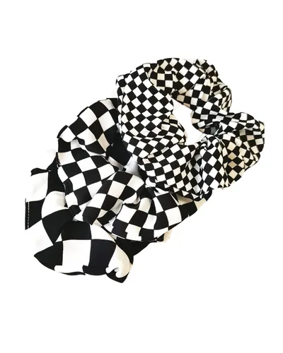 Vista 12 de Checkered Plaid Scrunchies Black White Plaid Checkered Hair Scrunchies Checkerboard BW17 (3 Pcs-A3)