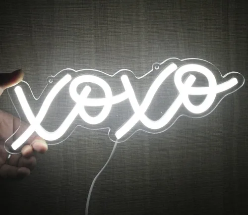 Vista 15 de XOXO - Letrero de luz LED de neón rosa para el día de San Valentín para pared de dormitorio, luces de neón para decoración de pared, letrero Xoxo