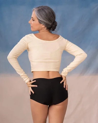 Vista 4 de Leonisa Paquete de 3 bragas clásicas cómodas de cobertura completa