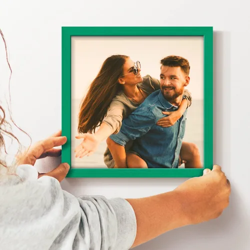 Vista 35 de Renditions Gallery Impresiones fotográficas personalizadas de 8 x 8 con marcos de fotos de madera real. Crea collage de fotos personalizado con Azul