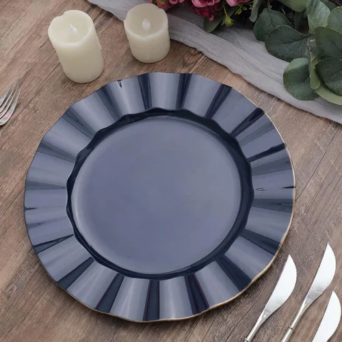 Vista 135 de Tableclothsfactory Paquete de 10 platos redondos de plástico negro de 6 pulgadas para ensalada de postre, platos desechables con borde ondulado