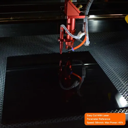 Vista 3 de Hoja acrílica negra, paquete de 4 láminas de plexiglás fundido de 1/8 pulgadas de grosor (0.118 in) de 12 x 16 pulgadas, tablero acrílico negro