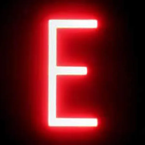 Vista 30 de SpellBrite Letra LED S Construye letreros de bricolaje que puedes cambiar con letras LED azules Componentes adicionales necesarios para iluminar