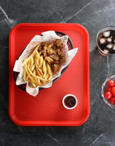 Vista 5 de New Star Foodservice Bandeja de comida rápida, juego de 12 (rojo, 10 x 14 pulgadas)