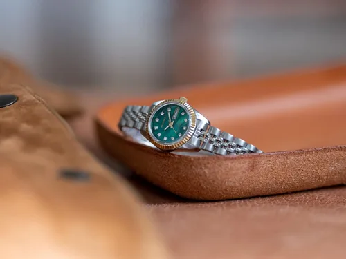 Vista 5 de Armitron Reloj de pulsera con cristales para mujer