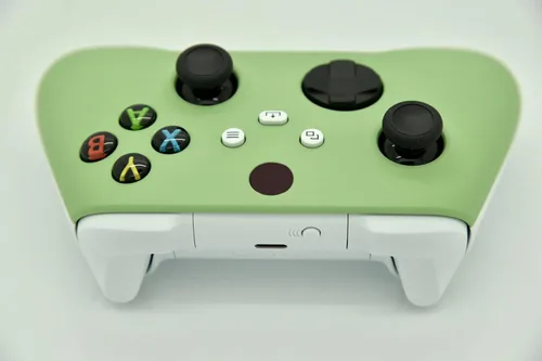 Vista 3 de Controlador inalámbrico personalizado compatible con PC, Windows 10+, Series XS y One (Serie XS verde oliva)