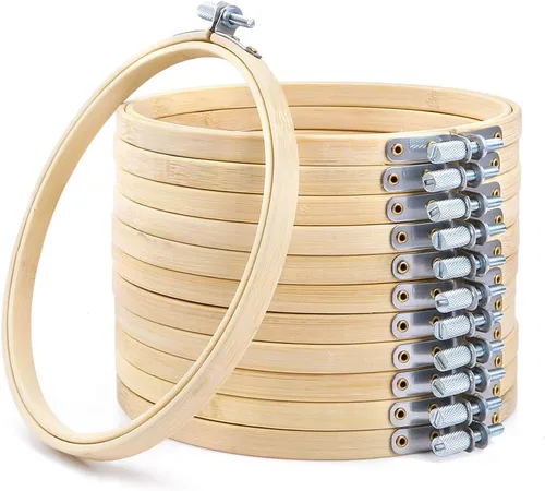 Vista 11 de Caydo 12 aros redondos de madera para bordar de 3 pulgadas Anillo de aro ajustable de punto de cruz circular a granel para adornos del hogar
