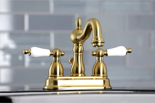 Vista 5 de Kingston Brass KB1607PL Heritage - Grifo de baño central de 4 pulgadas, latón cepillado Cobrizo cepillado
