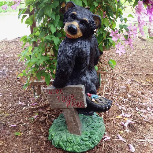 Vista 2 de Design House 336313 - Estatua de oso con texto en inglés "Wipe Your Paws Looking Back" de 14 pulgadas para jardín, patio, hogar y oficina