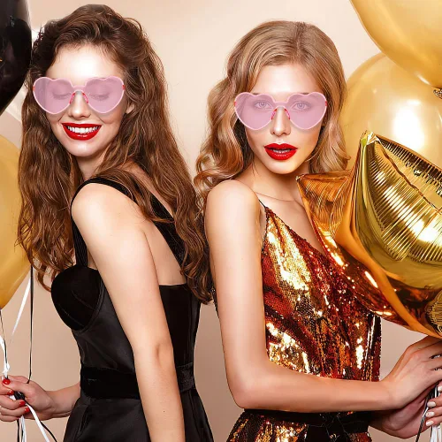 Vista 4 de Lentes de sol con forma de corazón para mujer, 2 pares de lentes de sol para mujer, regalos de despedida de soltera
