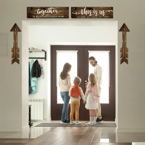 Vista 3 de Jetec 4 piezas de flecha de madera para decoración de pared con texto en inglés "This Is Us Our Life" (This Is Us Our Life) para decoración de pared