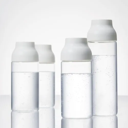 Vista 7 de Kinto 22971 - Jarra de agua con cápsula, jarra y botella de agua fría, 33.8 onzas líquidas (1 litro), color blanco