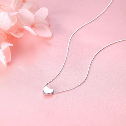 Vista 2 de SLUYNZ Collar con dije de corazón de plata de ley 925 para mujeres adolescentes simple y dulce corazón No es una piedra preciosa