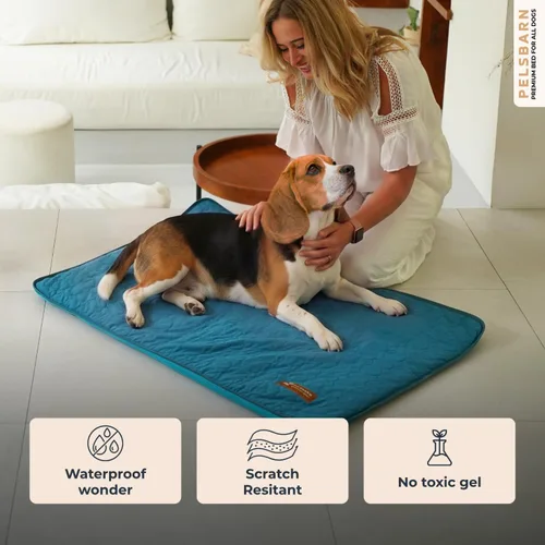 Vista 4 de Pelsbarn Tapete refrescante para perros, almohadilla de enfriamiento automático de seda de hielo, azul profundo, M