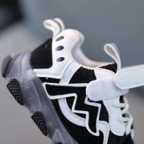 Vista 7 de Zapatos de caminar suaves del bebé del bebé,Niños bebé niñas llevó luz luminosa corriendo deporte zapatos zapatillas de deporte de malla