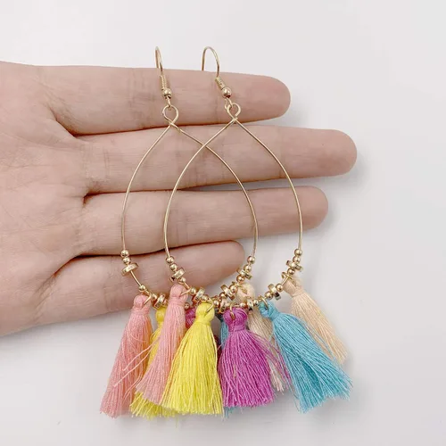 Vista 4 de SELOVO Conjunto de joyas de pendientes de gota con borla bohemia, collar colorido para mujer