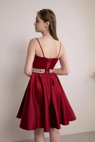 Vista 2 de Vestidos cortos de satén para baile de graduación, con tirantes delgados, vestidos de regreso a casa, cuello en V, con cuentas, vestidos de fiesta