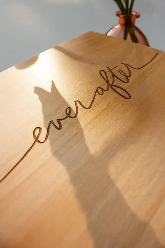 Vista 6 de Ever After - Caja de madera para recuerdos [regalos personalizados, aniversario, boda, memoria]