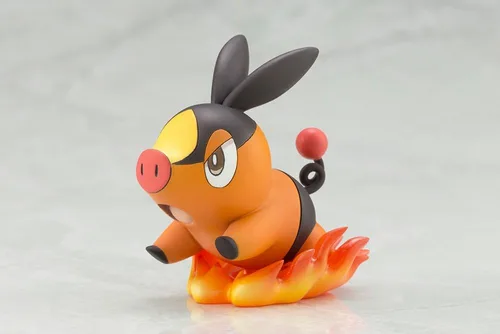 Vista 4 de Kotobukiya Pokemon: Estatua de Hilda y Tepig Artfx J