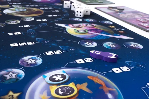 Vista 5 de Rebel Studio MLEM: Juego de mesa de la agencia espacial – ¡Aventuras Perfectas de Gastronautas! Juego de estrategia con dados, divertido juego