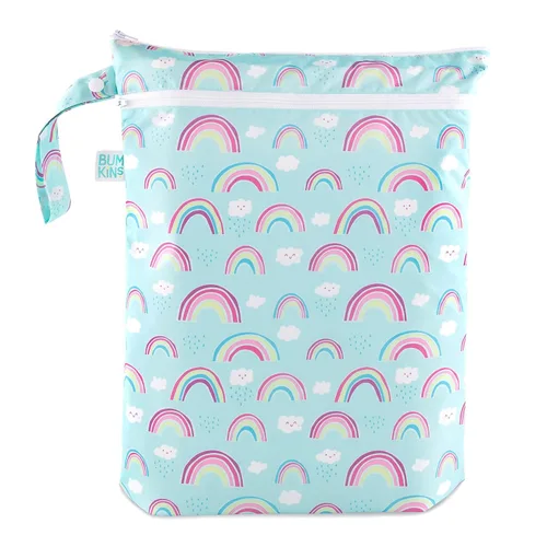 Vista 24 de Bumkins Disney Bolsa impermeable colgante para cosas mojadas grande para bebé, lavandería, ropa sucia, viaje, traje de baño, pañales de tela C3