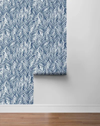 Vista 8 de NextWall Stacy Garcia Home Mod Palm Peel and Stick Papel pintado (azul costero)