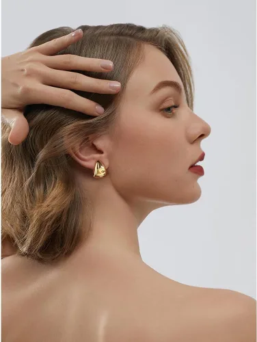 Vista 7 de Aretes de aro chapados en oro de 14 quilates, pequeños aros cuadrados para mujer, aretes minimalistas lindos para mujeres y niñas, regalo de oro