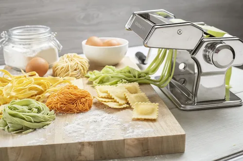 Vista 5 de Juego de accesorios para máquina de pasta, incluye 5 cortadores diferentes