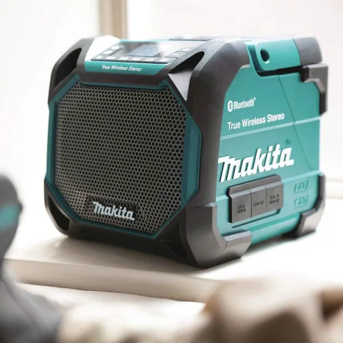 Vista 5 de Makita XRM11 18V LXT® / 12V max CXT® Altavoz inalámbrico Bluetooth® de iones de litio para sitio de trabajo, solo herramienta