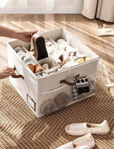Vista 5 de StorageWorks Organizador de Zapatos para Armario, Cabe hasta 16 Pares, Contenedores de Almacenamiento de Zapatos Cubby con Bolsillo Lateral de Malla
