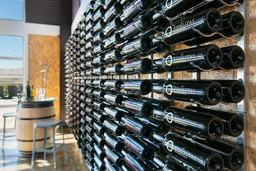 Vista 5 de Estante de vino flotante fácil de instalar Estante de vino vertical de montaje en pared Estante de vino comercial montado en la pared Estante
