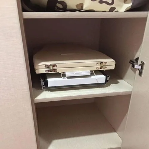 Vista 2 de Tabla de planchar retráctil, rotación de 180°, mesa de planchar extraíble fácil de instalar, estación de planchado plegable para lavandería