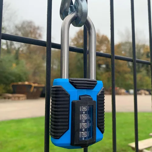 Vista 6 de Squire Candado resistente (CP50) – Grillete de acero más resistente – Candado de combinación de 4 ruedas – Acero aleado para resistencia a