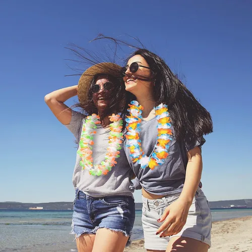 Vista 6 de FreshDear 12 unidades de leis hawaianos a granel, leis para fiesta luau, leis hawaianos para adultos, regalos de fiesta en la playa para adultos