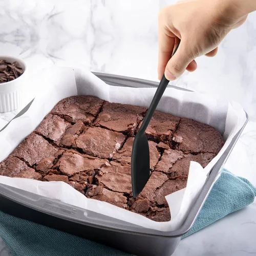 Vista 2 de Patelai 2 piezas de mini espátula de silicona para servir brownie, flexible, antiadherente, resistente al calor, espátula ranurada para huevos